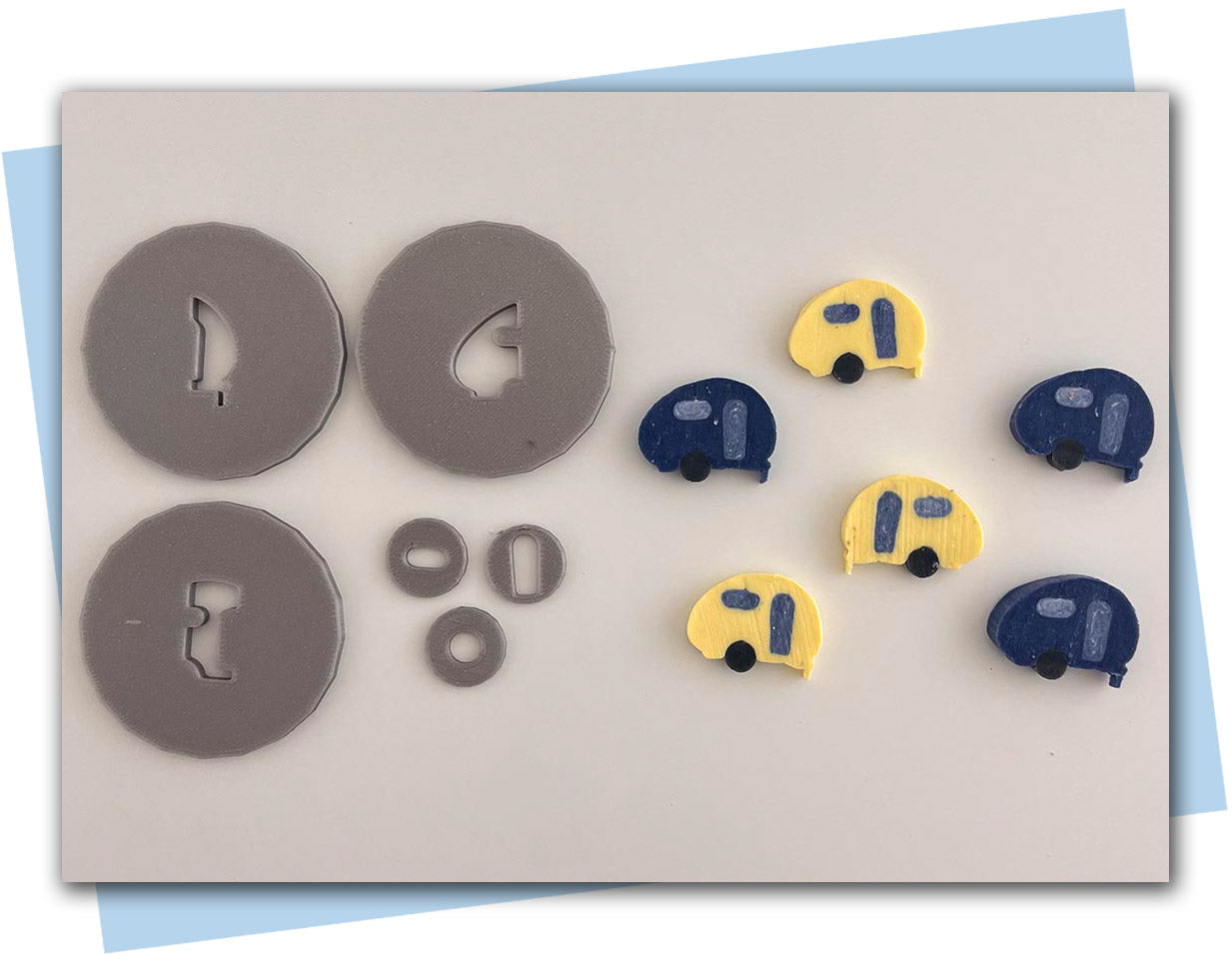 extruder disc set shaped like a camper
