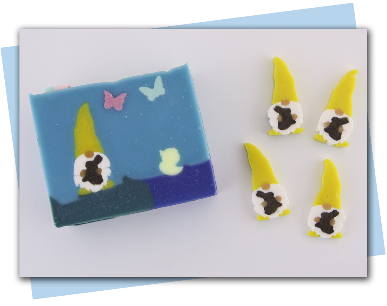 easter gnome holding bunny extruder disc set