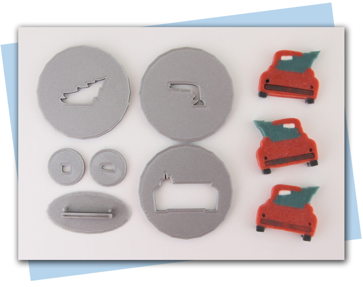 car with tree extruder discs